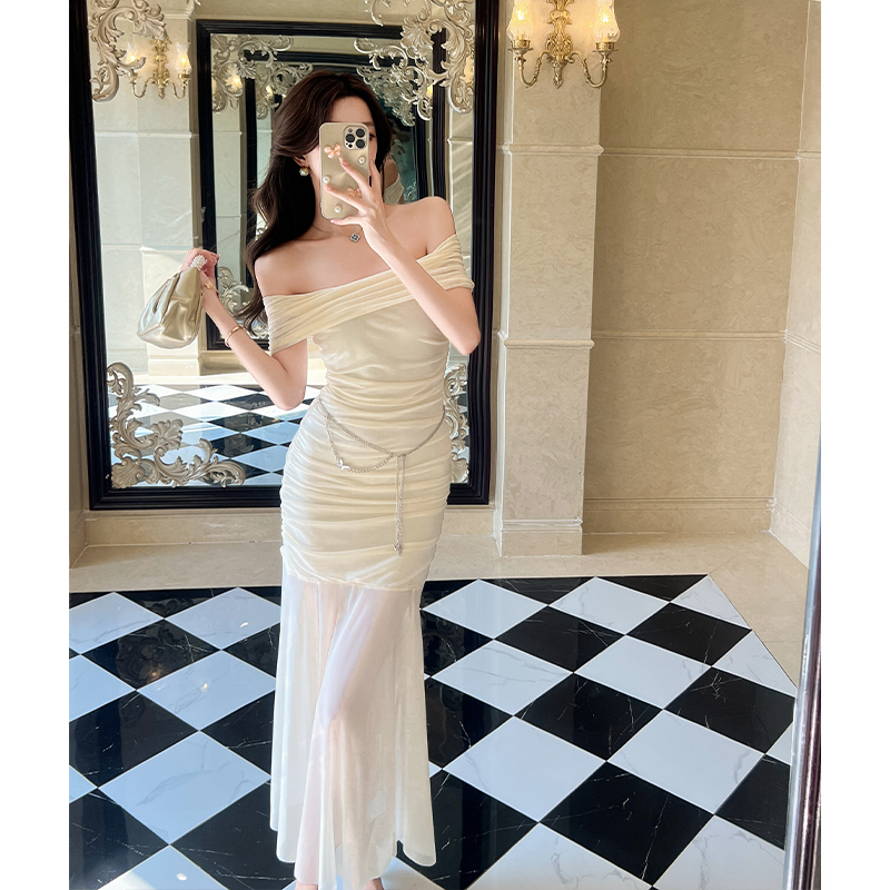 2025 Summer French Off-Shoulder Pleated Mesh Mermaid Dress for Women