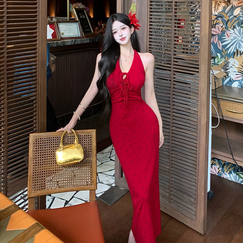 2025 Summer Red Halter Neck Dress Women V Neck Sleeveless Open Back Slim Waist Floral Knit Long Dress