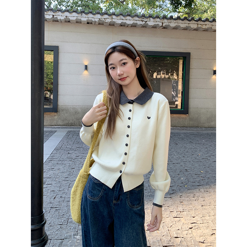 Women's Color Block Polo Neck Knit Cardigan Winter 2025 - Image 5