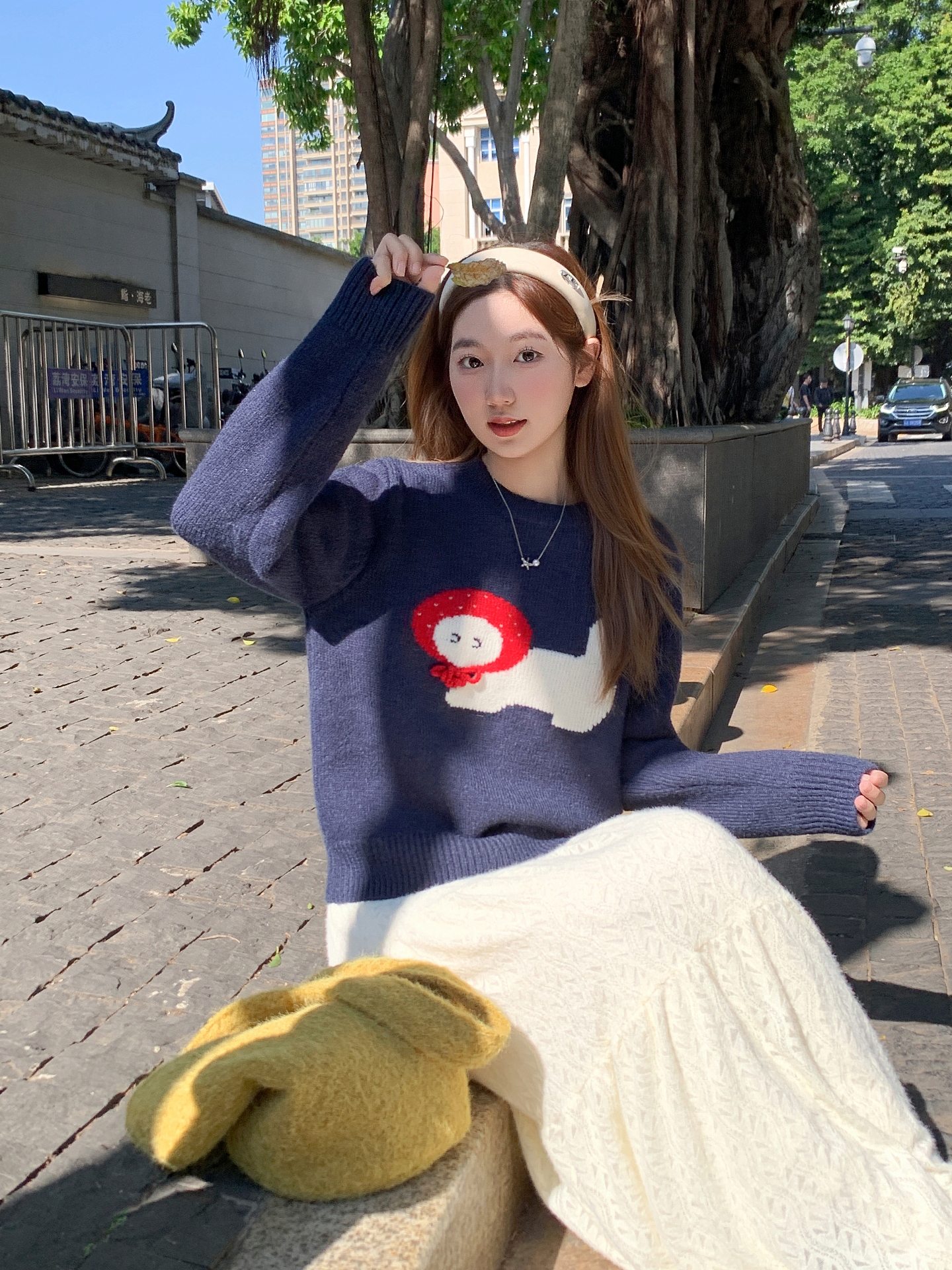 Korean Style Round Neck Cartoon Embroidered Knit Sweater for Women Winter Loose Casual Versatile Pullover Top - Image 4