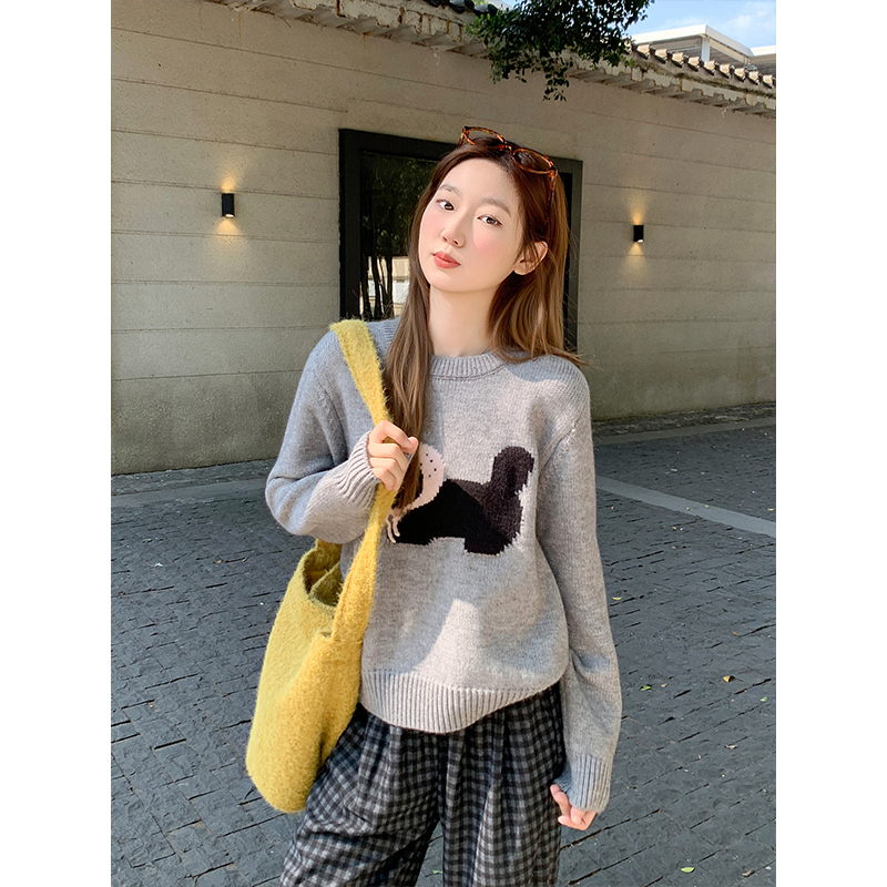 Korean Style Round Neck Cartoon Embroidered Knit Sweater for Women Winter Loose Casual Versatile Pullover Top - Image 5
